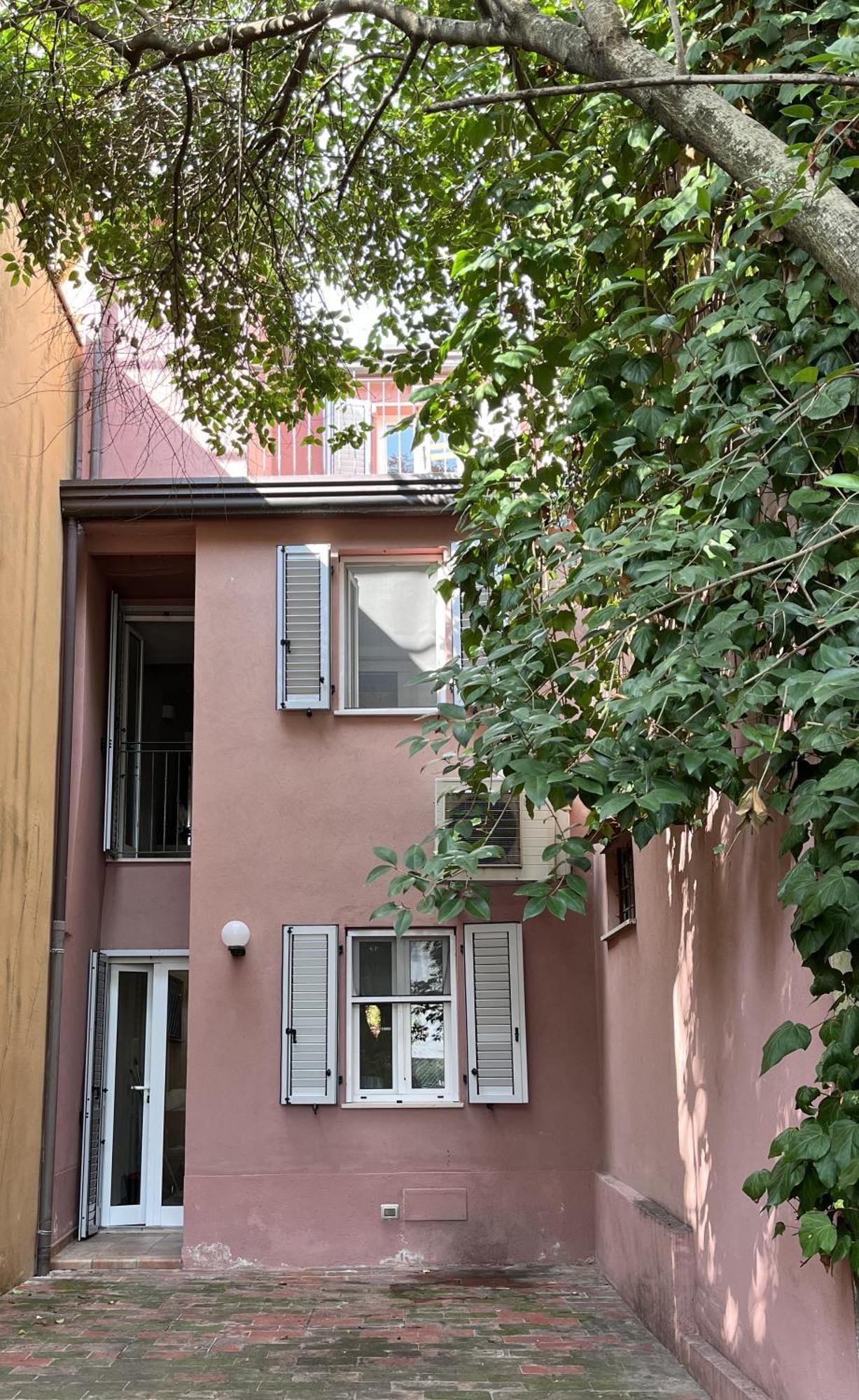 Appartements Dans Agreable Maison De Ville Centre Historique De Rimini Exteriér fotografie
